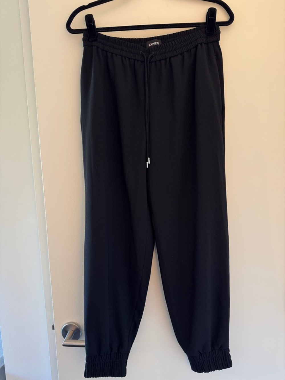 Express Women’s Black Drawstring Joggers